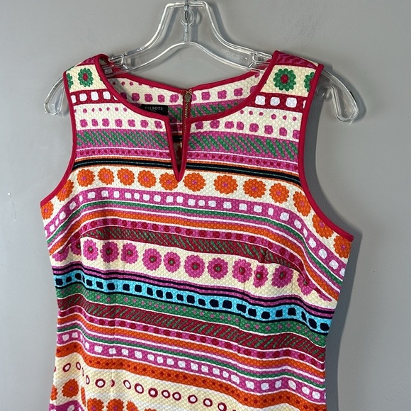 Talbots Sleeveless Textured Floral Sheath Dress Size 6P - Picture 5 of 13